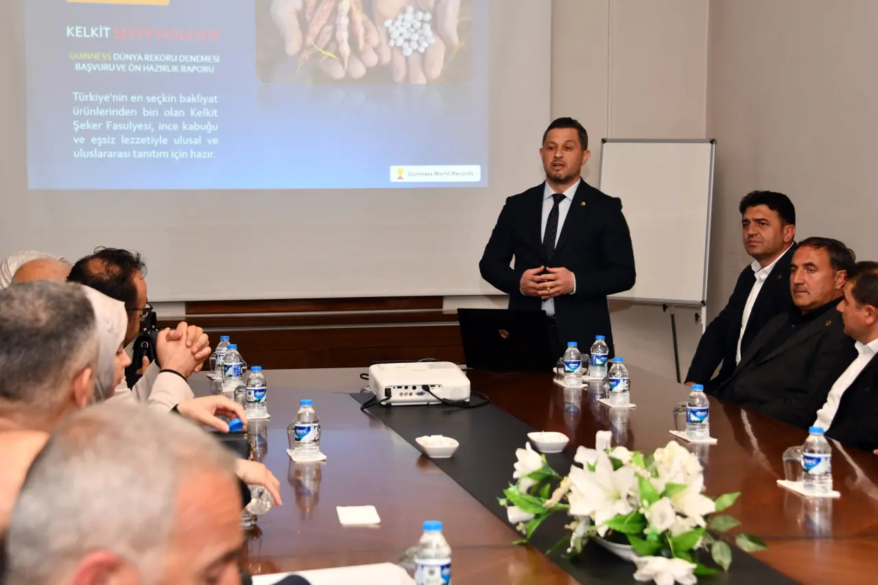 Vali Cevdet Atay Kelkit ilçesinde geniş kapsamlı incelemelerde bulundu 1