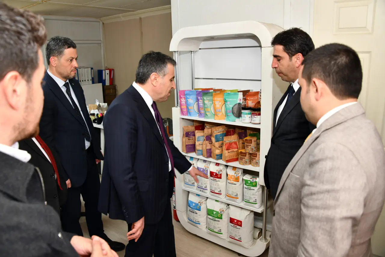 Vali Cevdet Atay Kelkit ilçesinde geniş kapsamlı incelemelerde bulundu 38