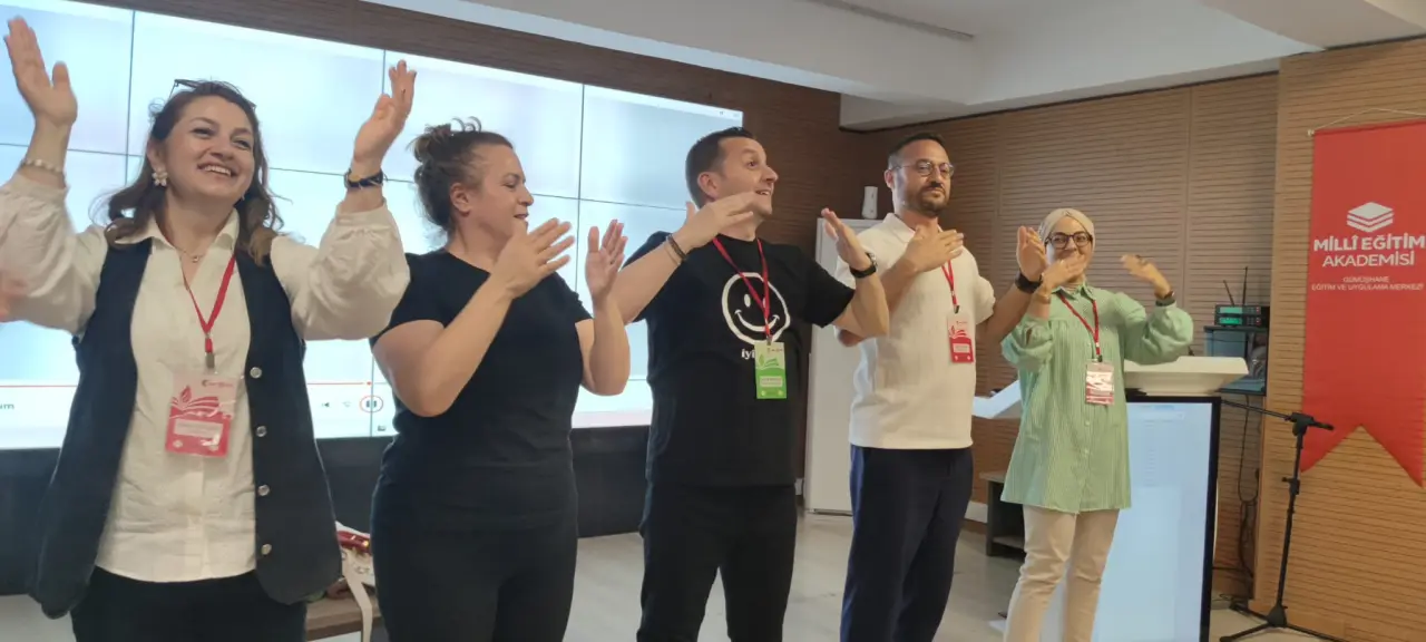 81 ilden Gümüşhane'ye geldiler: Hayran kaldıkları şehri herkese anlatacaklar! 9