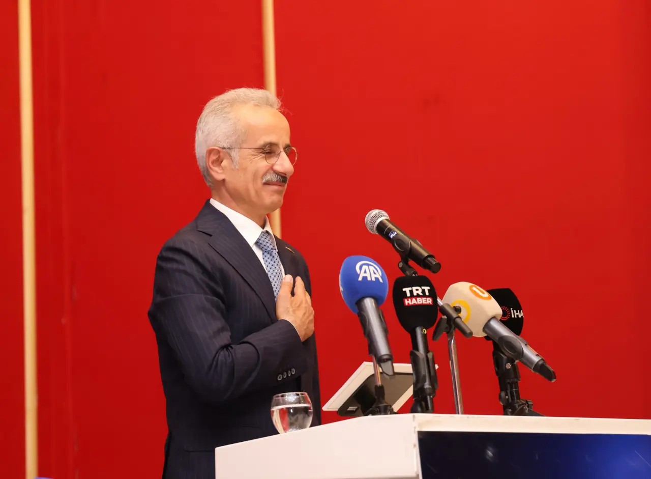 Bakan Uraloğlu Gümüşhane’de Konuştu: "7 Haziran Akşamı Gözümüz Kulağımız Tekke’de Olacak" 10