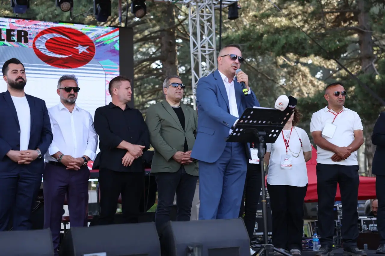 Bursa GÜDEF Geleneksel Yayla Şenliği Yoğun Katılımla Gerçekleştirildi 3