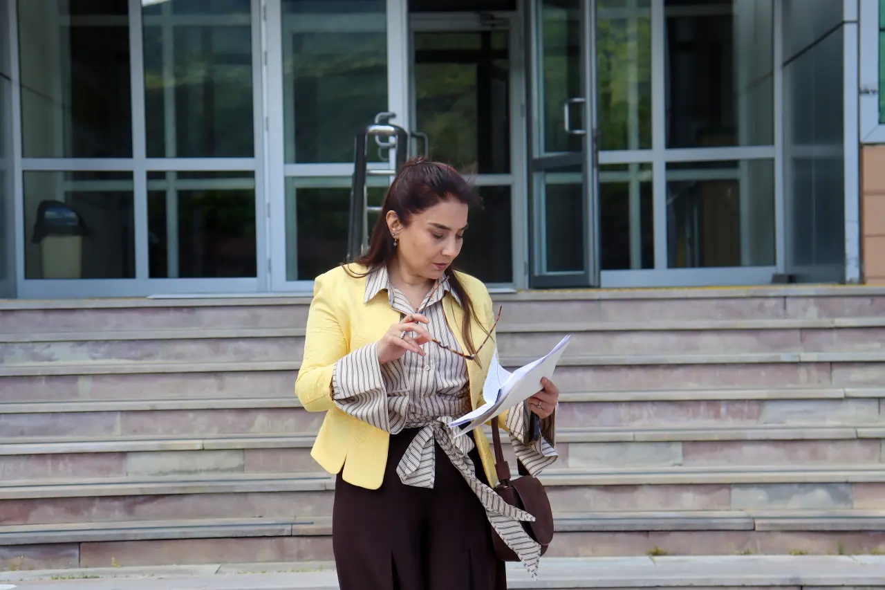 İletişim Fakültesi'nde Azmin Zaferi: Gonca Şimşek Fakülte Birincisi Oldu 7