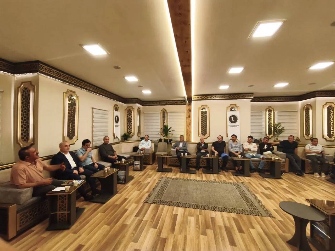 Gümüşhane'de 70. Ocakbaşı Sohbetleri: Milliyetçilik Teorileri Konuşuldu 4