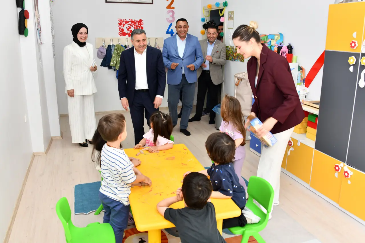 Gümüşhane'de Neşeli Kalpler Kreş ve Gündüz Bakımevi Törenle Açıldı 8