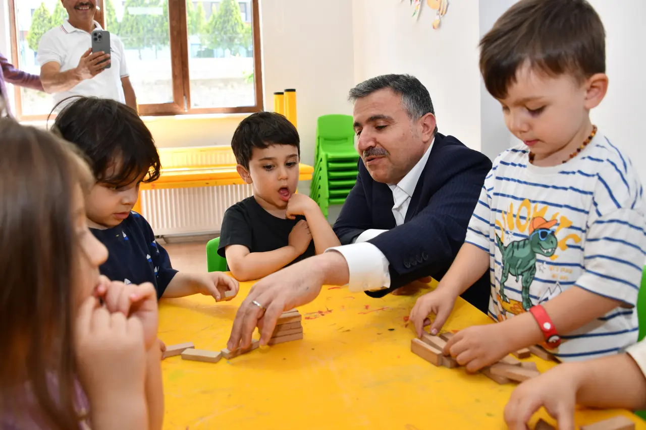 Gümüşhane'de Neşeli Kalpler Kreş ve Gündüz Bakımevi Törenle Açıldı 9