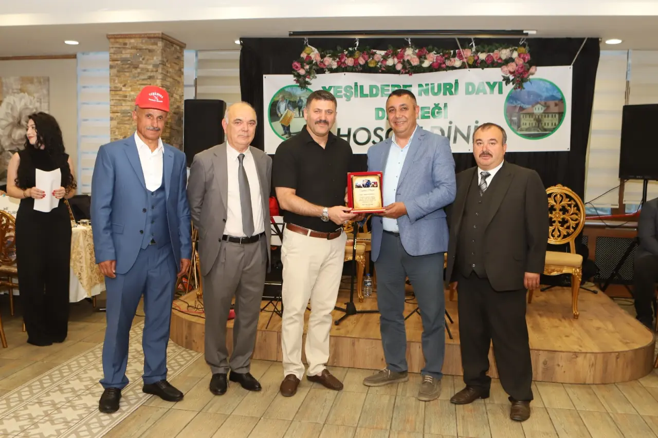 Gümüşhane'de Yeşildere Nuri Dayı Şenliği Kültür ve Dayanışma Gecesi Düzenlendi 1
