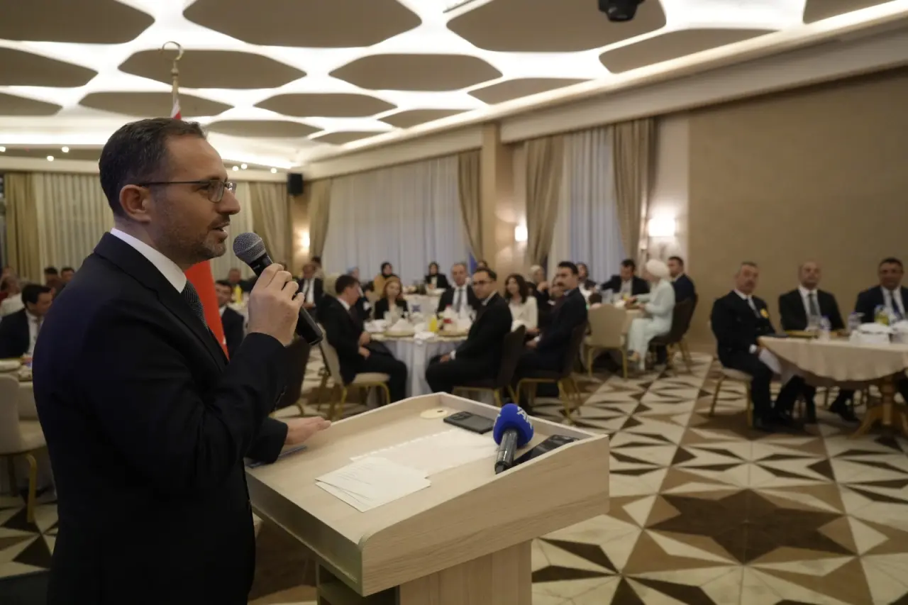 Gümüşhaneli Adalet Bakan Yardımcısı Sedat Ayyıldız Gümüşhane'de Veda Programına Katıldı 2