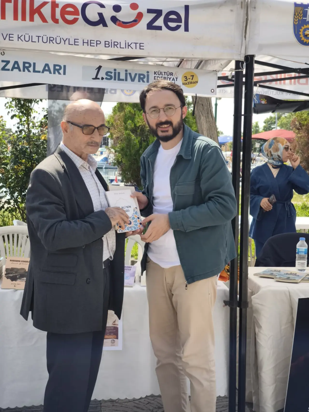 Gümüşhaneli Yazar Enes Akhan 1. Silivri Kültür ve Edebiyat Günleri'nde Okurlarıyla Buluştu 4