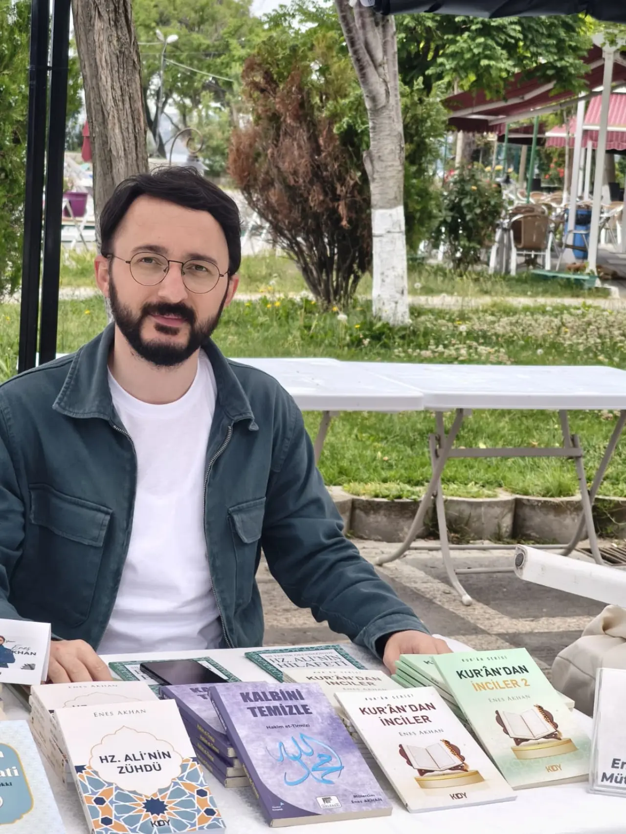 Gümüşhaneli Yazar Enes Akhan 1. Silivri Kültür ve Edebiyat Günleri'nde Okurlarıyla Buluştu 2