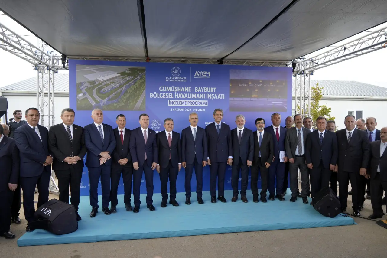 Havalimanı Ne Zaman Açılacak? Bakan Uraloğlu Son Durumu Açıkladı 9