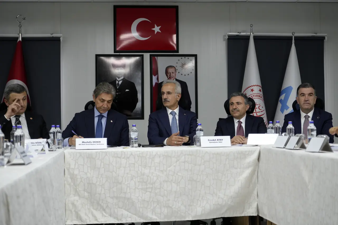 Havalimanı Ne Zaman Açılacak? Bakan Uraloğlu Son Durumu Açıkladı 8