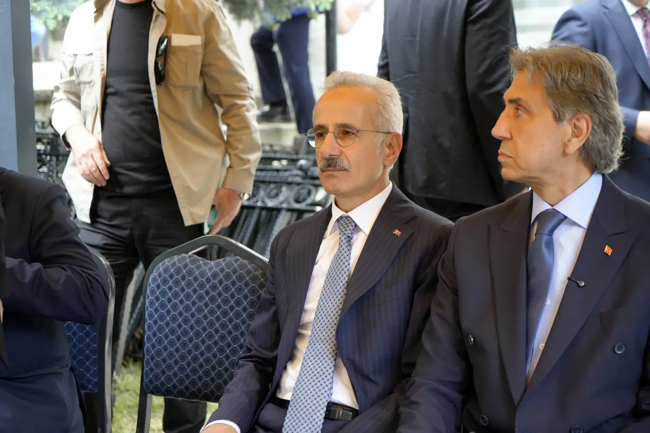 Havalimanı Ne Zaman Açılacak? Bakan Uraloğlu Son Durumu Açıkladı 2