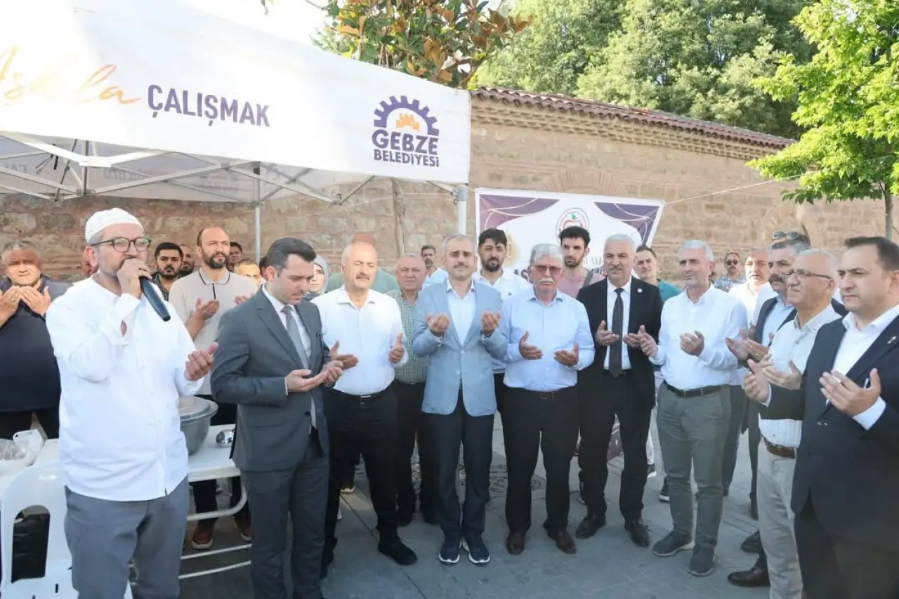 Kocaeli GÜDEF, Gebze’de aşure programı düzenledi 1