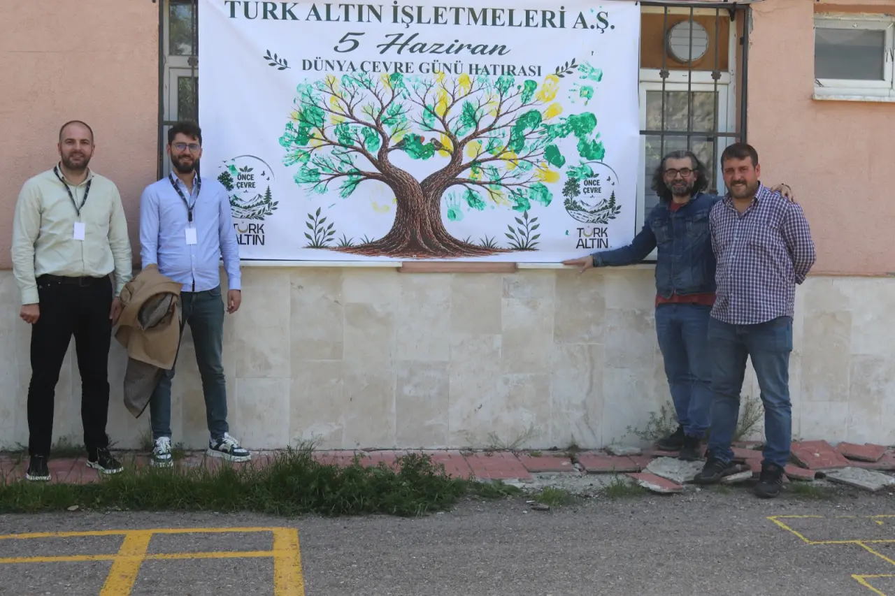 Torul Aktaş Ortaokulu öğrencilerine çevre eğitimi 8