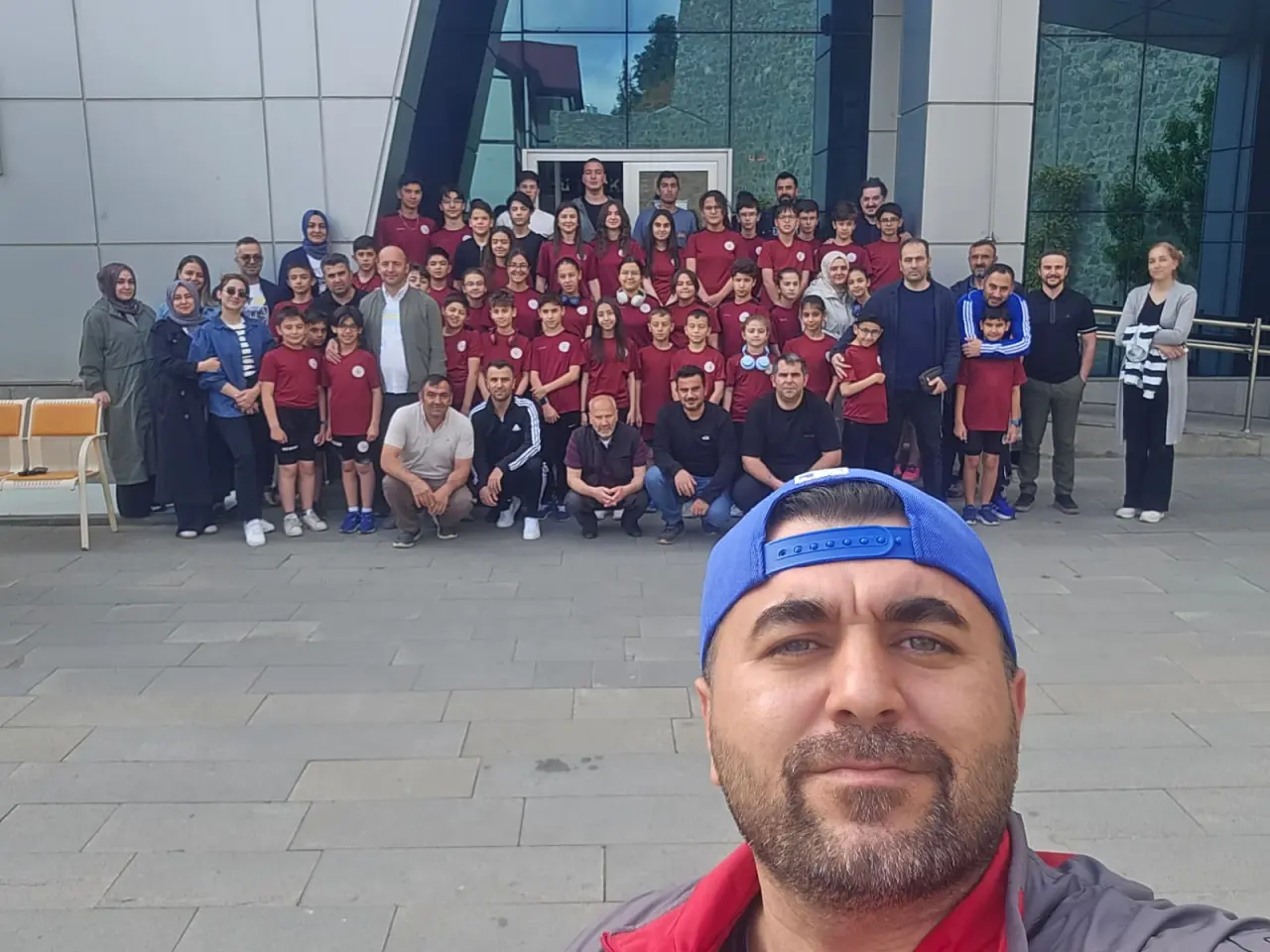 Trabzon'daki Dev Havuzda Gümüşhane Rüzgarı Esti: 45 Sporcuyla Çıkarma Yaptılar! 4