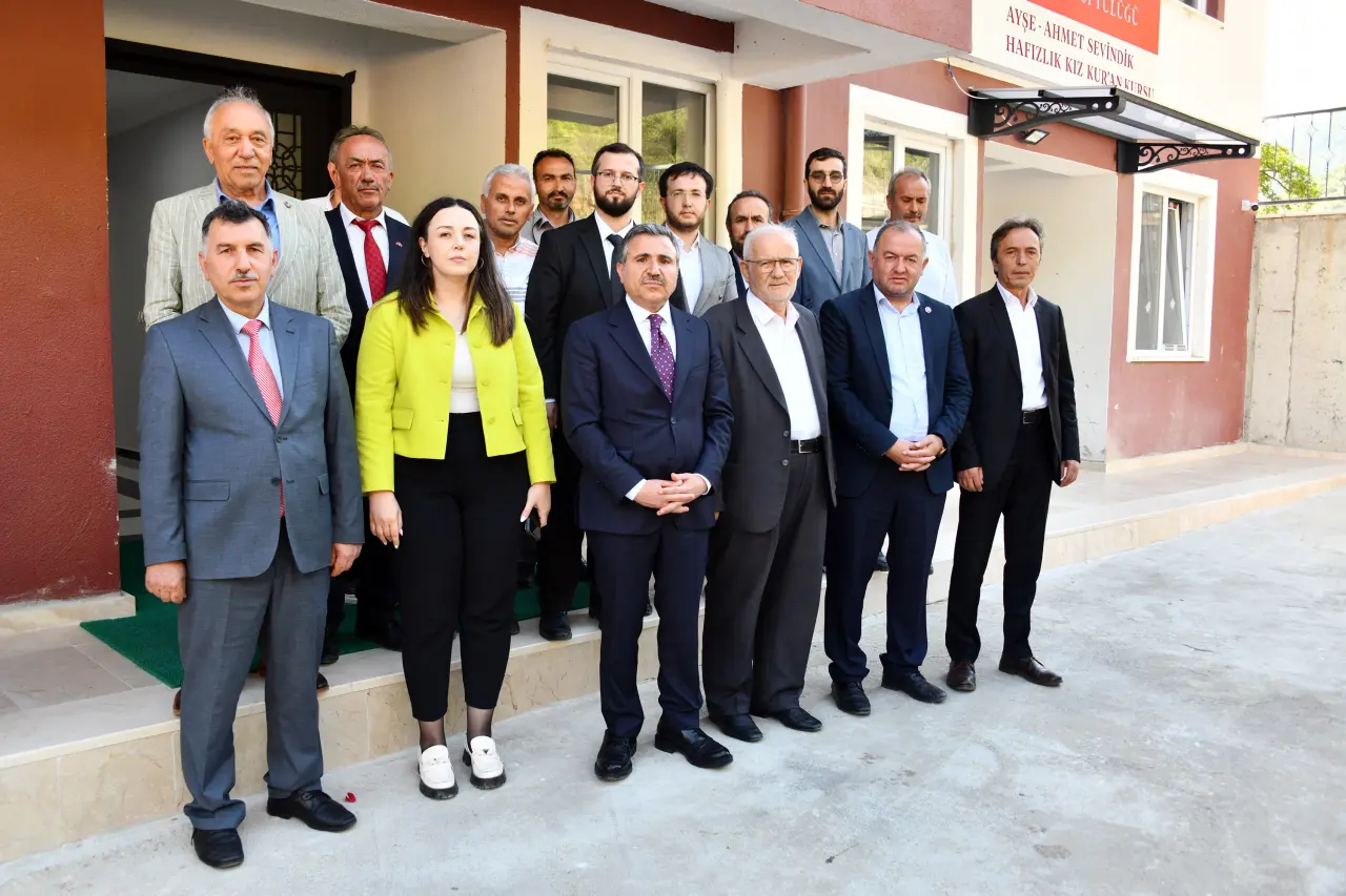 Vali Atay Kürtün’e Çıkarma Yaptı: Şehit Ailesinden Muhtarlara Yoğun Mesai 36