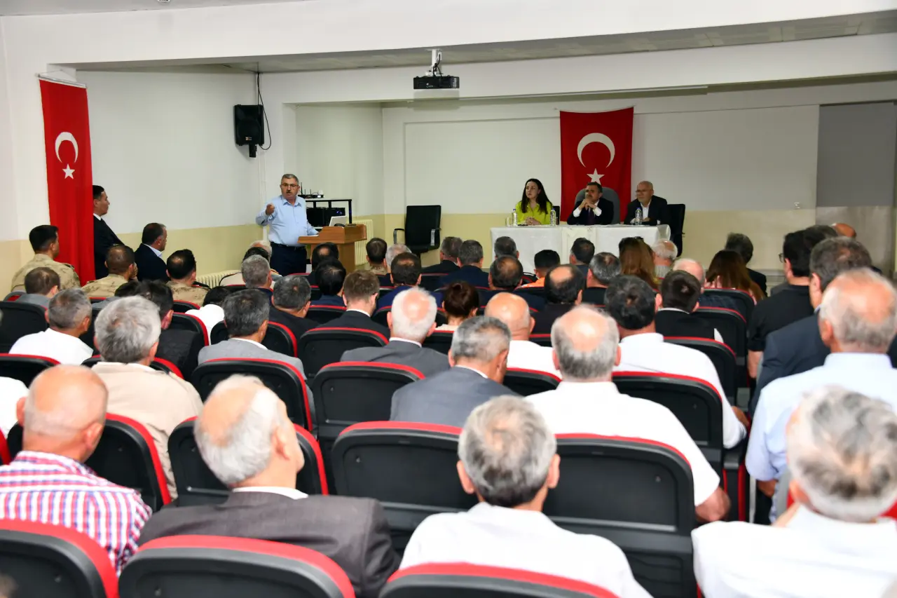 Vali Atay Kürtün’e Çıkarma Yaptı: Şehit Ailesinden Muhtarlara Yoğun Mesai 28