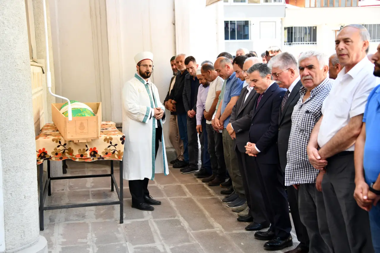 Vali Atay Kürtün’e Çıkarma Yaptı: Şehit Ailesinden Muhtarlara Yoğun Mesai 7