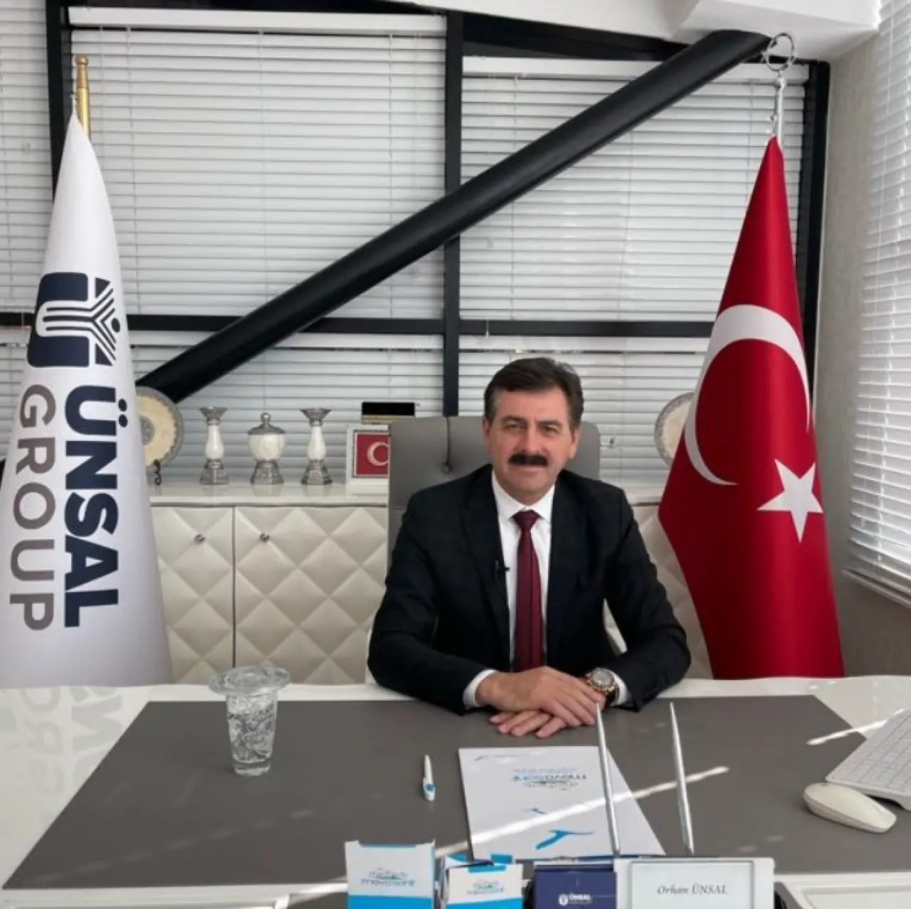 Ankara’dan Havalandı, Gümüşhane’de Tarlaya İndi: Köylüler Gözlerine İnanamadı! 6