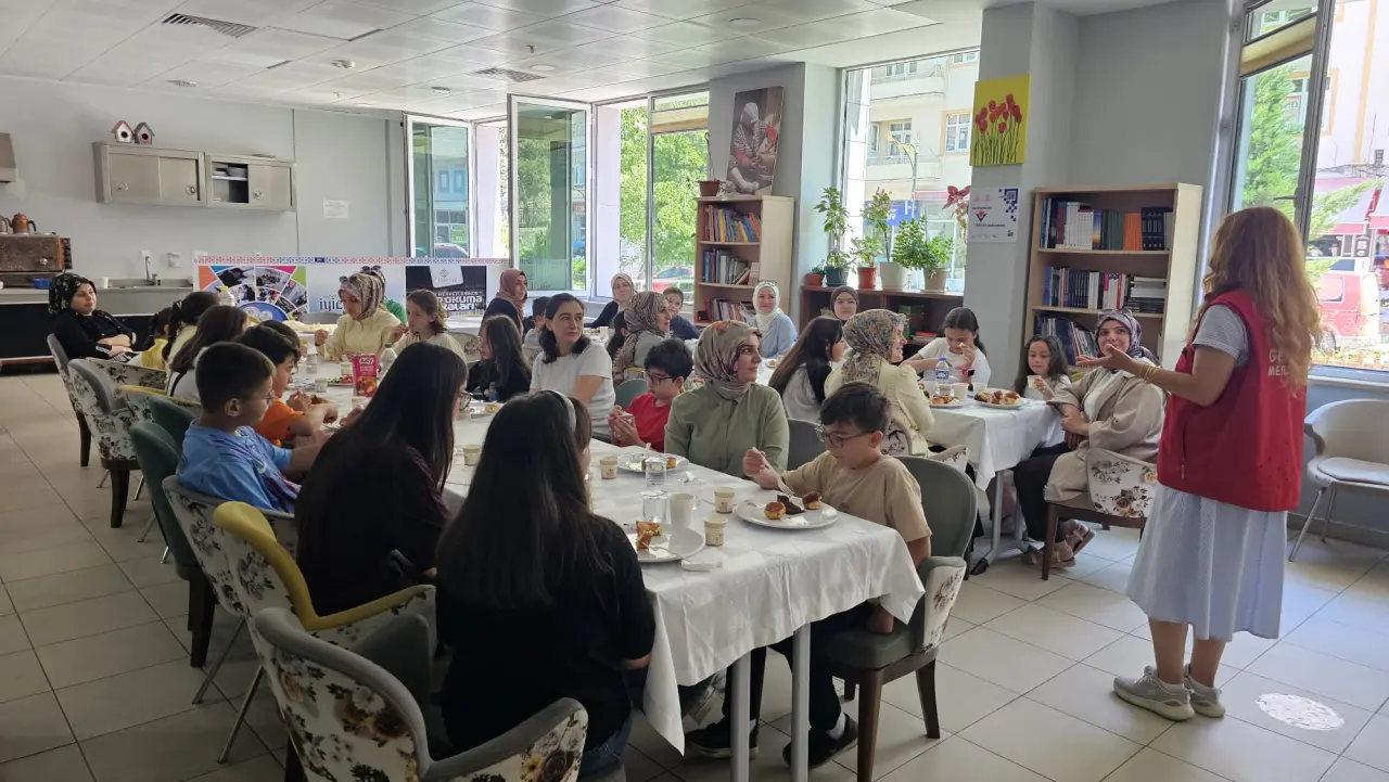 Anneler Sahaya İndi, Çocuklar Eğlenceye Doydu: Gümüşhane'de Unutulmaz Yaz! 16