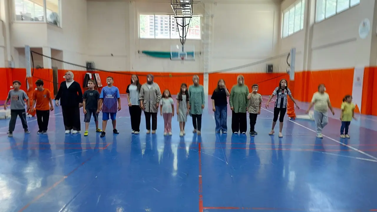 Anneler Sahaya İndi, Çocuklar Eğlenceye Doydu: Gümüşhane'de Unutulmaz Yaz! 4