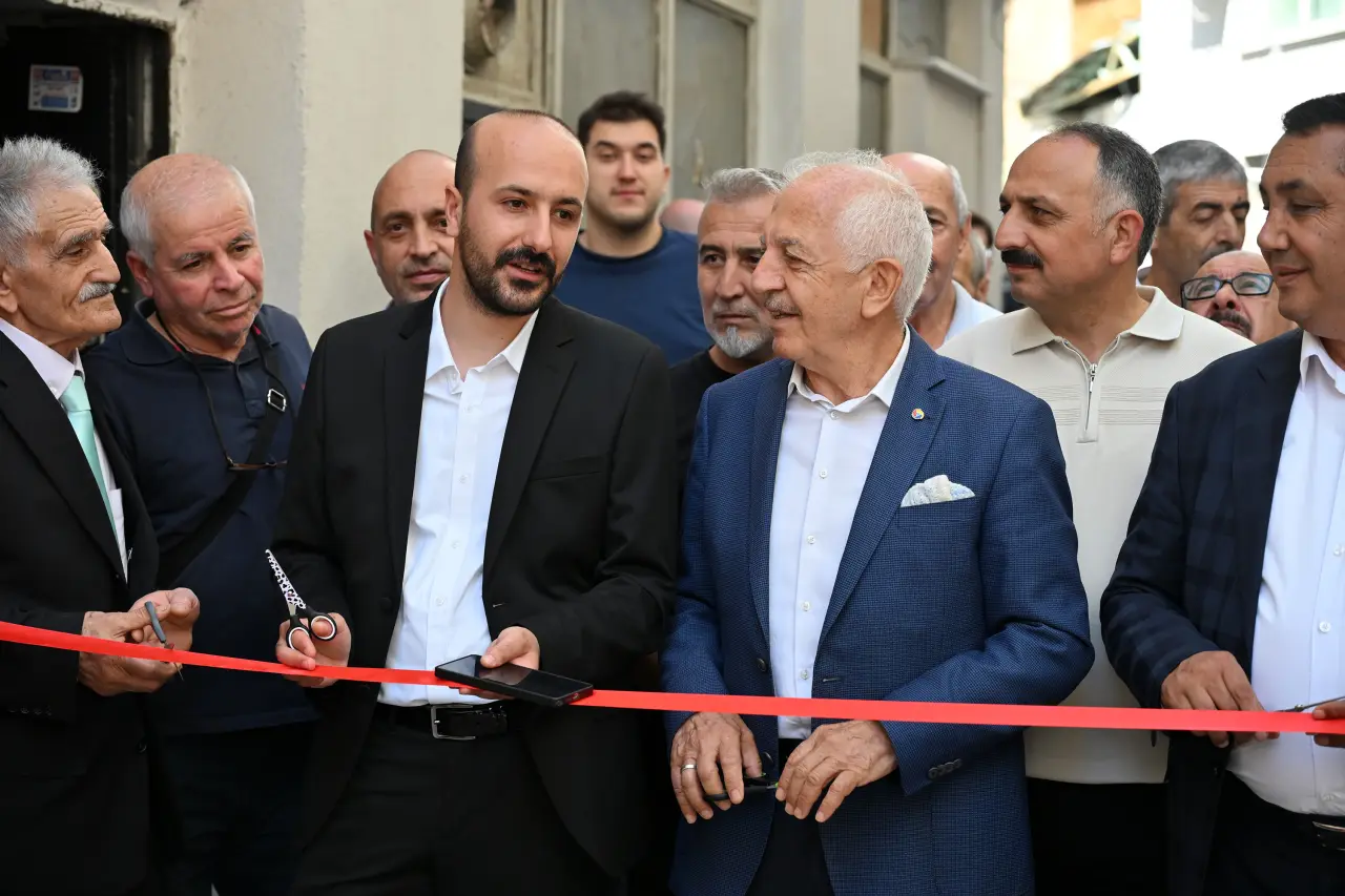 Diş Hekimi Hüseyin Baki Ergin Ağız ve Diş Sağlığı Kliniği açıldı 7