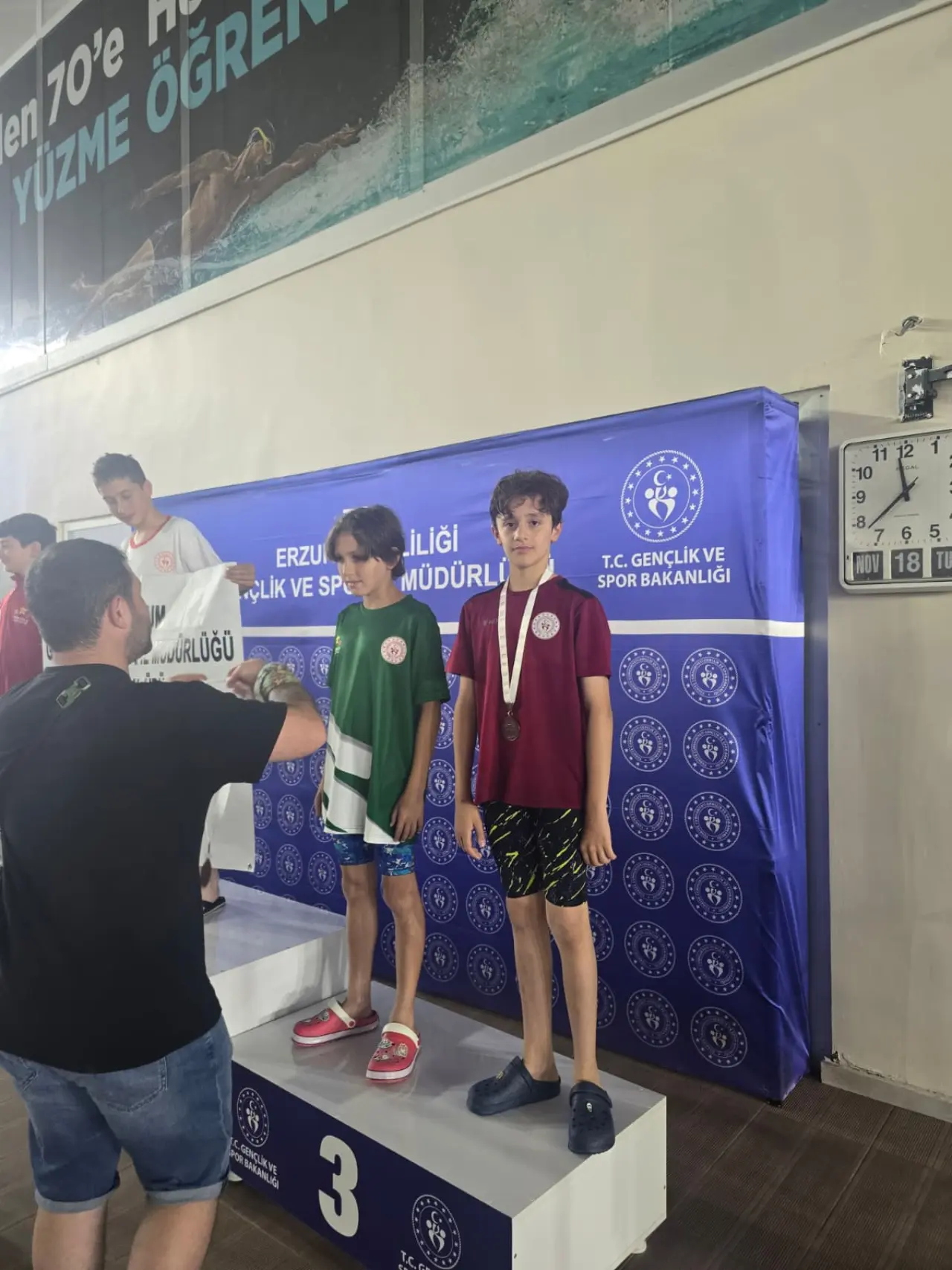 Erzurum Olimpik Havuzunda Gümüşhane Rüzgarı: Madalyaları Toplayıp Döndüler! 8