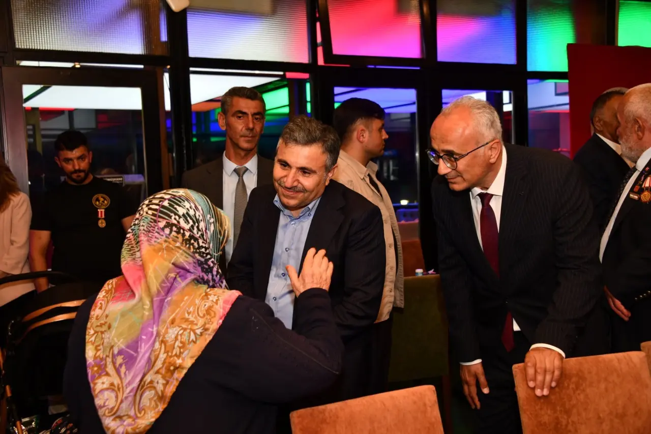 Gümüşhane’de 15 Temmuz Demokrasi ve Milli Birlik Gününün 10.Yıl Etkinlikleri Başladı 16