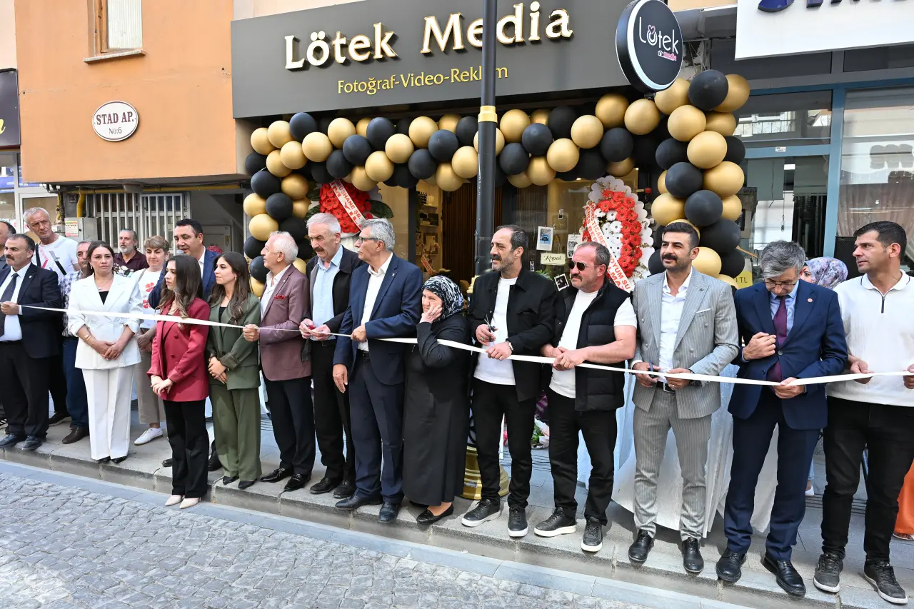 Gümüşhane'de Lötek Media düzenlenen törenle hizmete açıldı 11