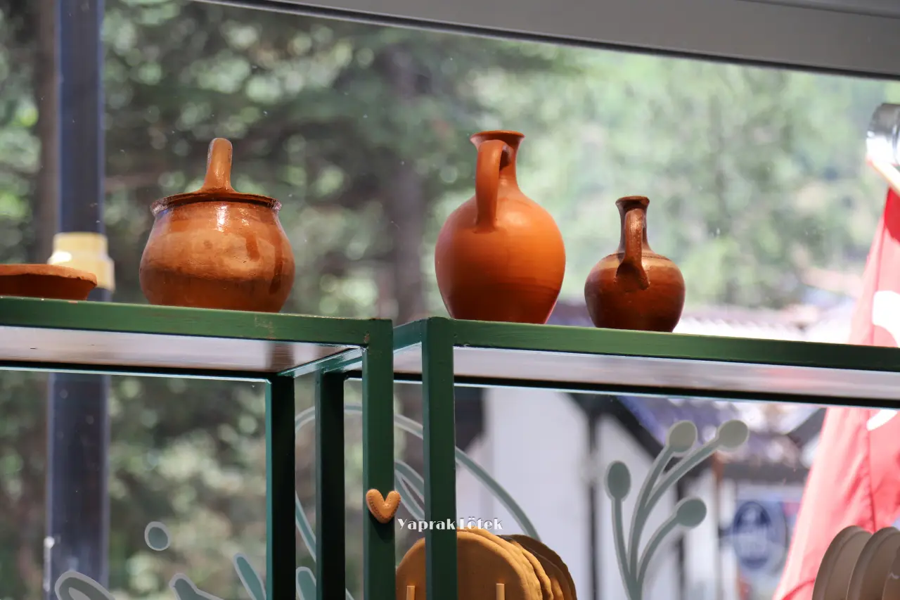 Gümüşhane'nin Asırlık Kültür Mirası Dölek Çömlekçiliği Modern Seramik Sanatıyla Yaşatıldı 29