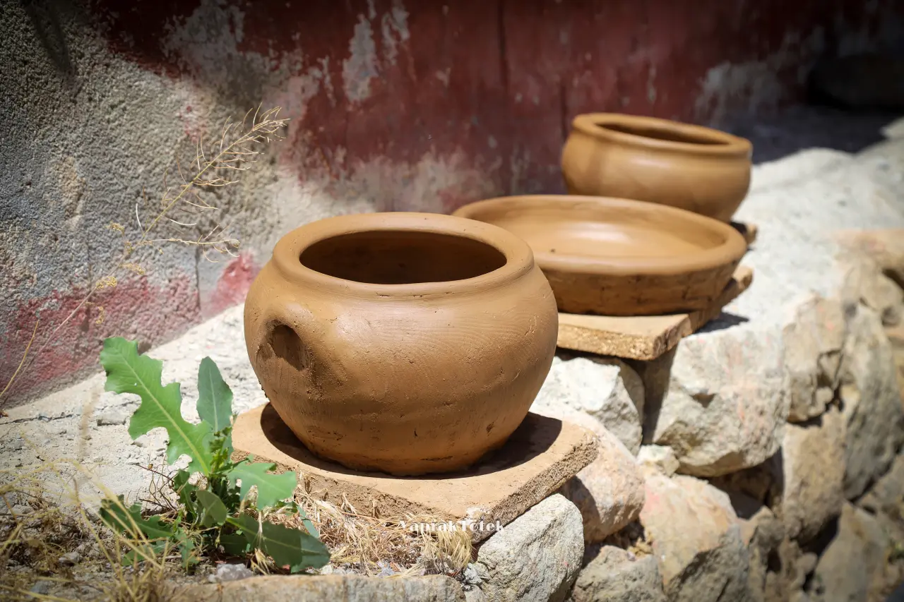 Gümüşhane'nin Asırlık Kültür Mirası Dölek Çömlekçiliği Modern Seramik Sanatıyla Yaşatıldı 22