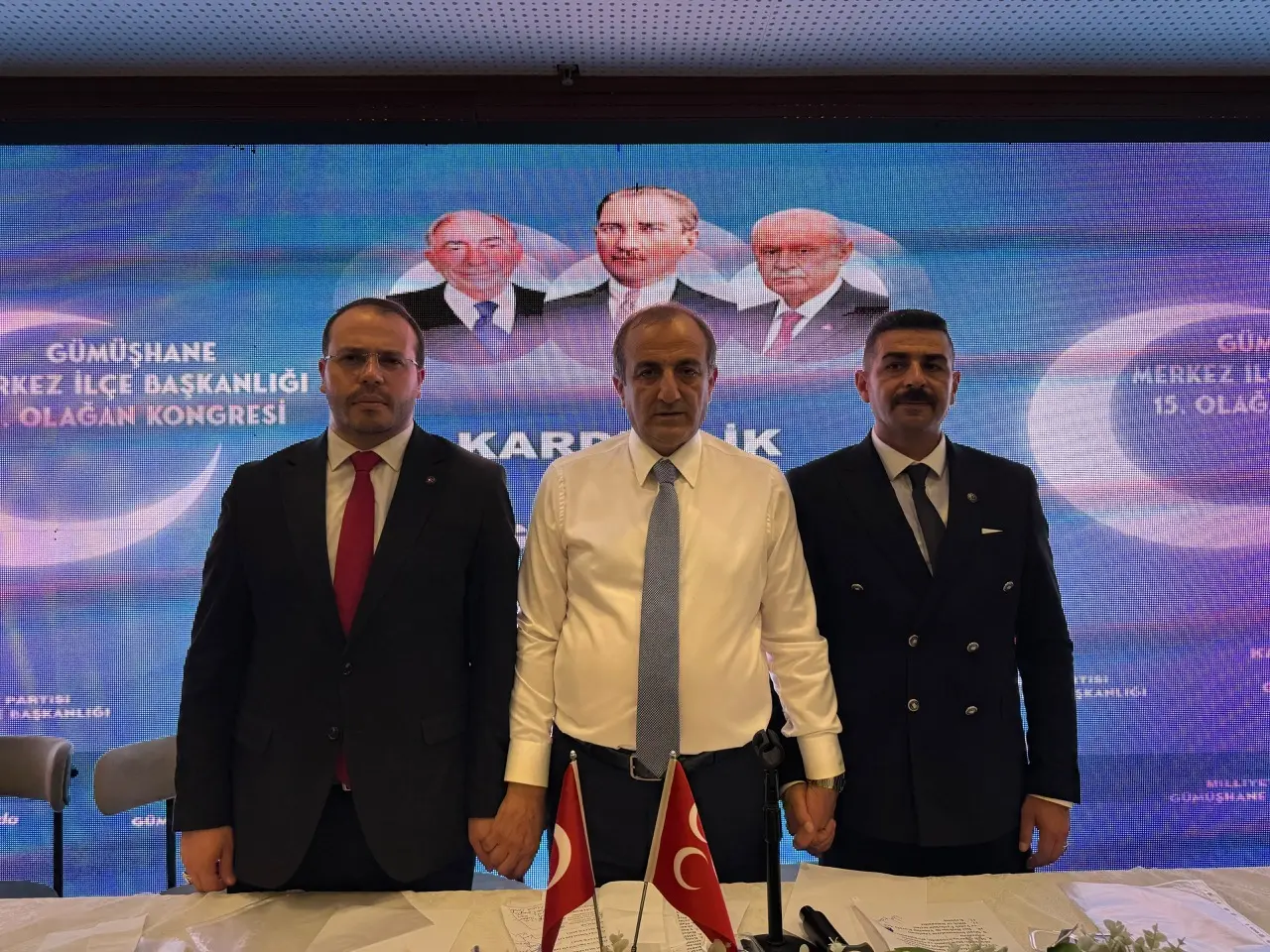 MHP Gümüşhane Merkez İlçe Başkanlığına Şuayip Ramazan Akhan Seçildi 9