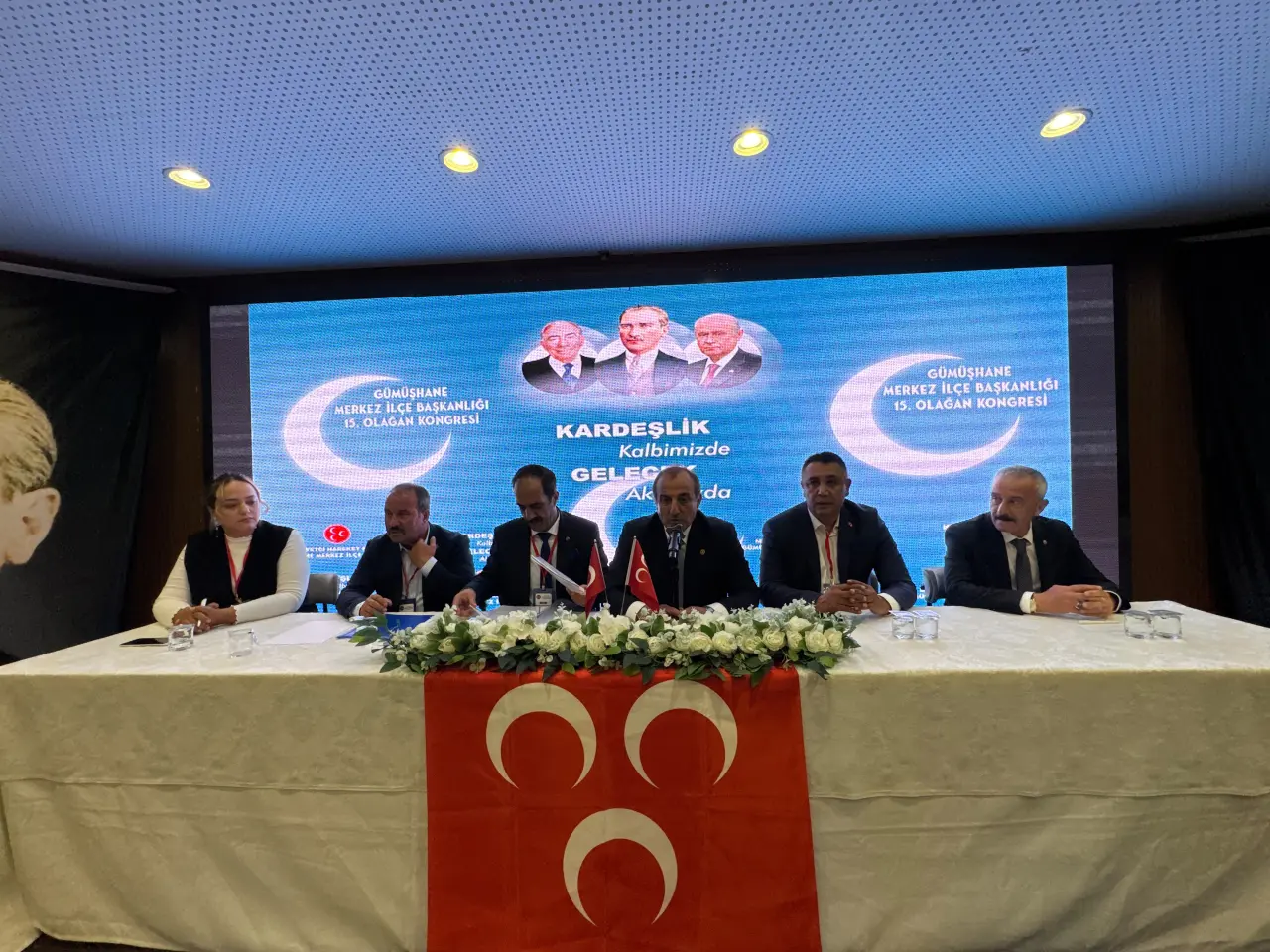 MHP Gümüşhane Merkez İlçe Başkanlığına Şuayip Ramazan Akhan Seçildi 4