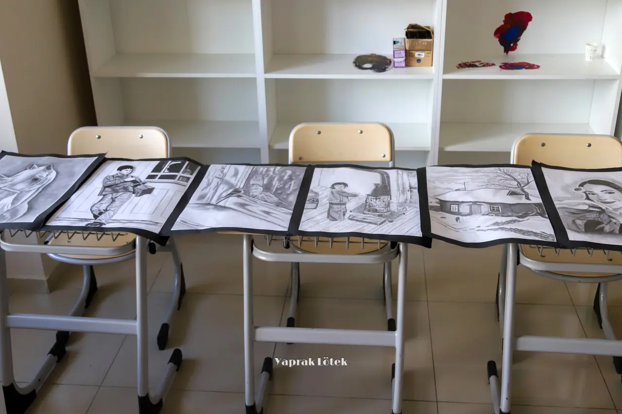Kelkitli Rukiye Arslan Azmiyle Hem Resim Hem Edebiyat Dünyasına Damga Vurdu 13
