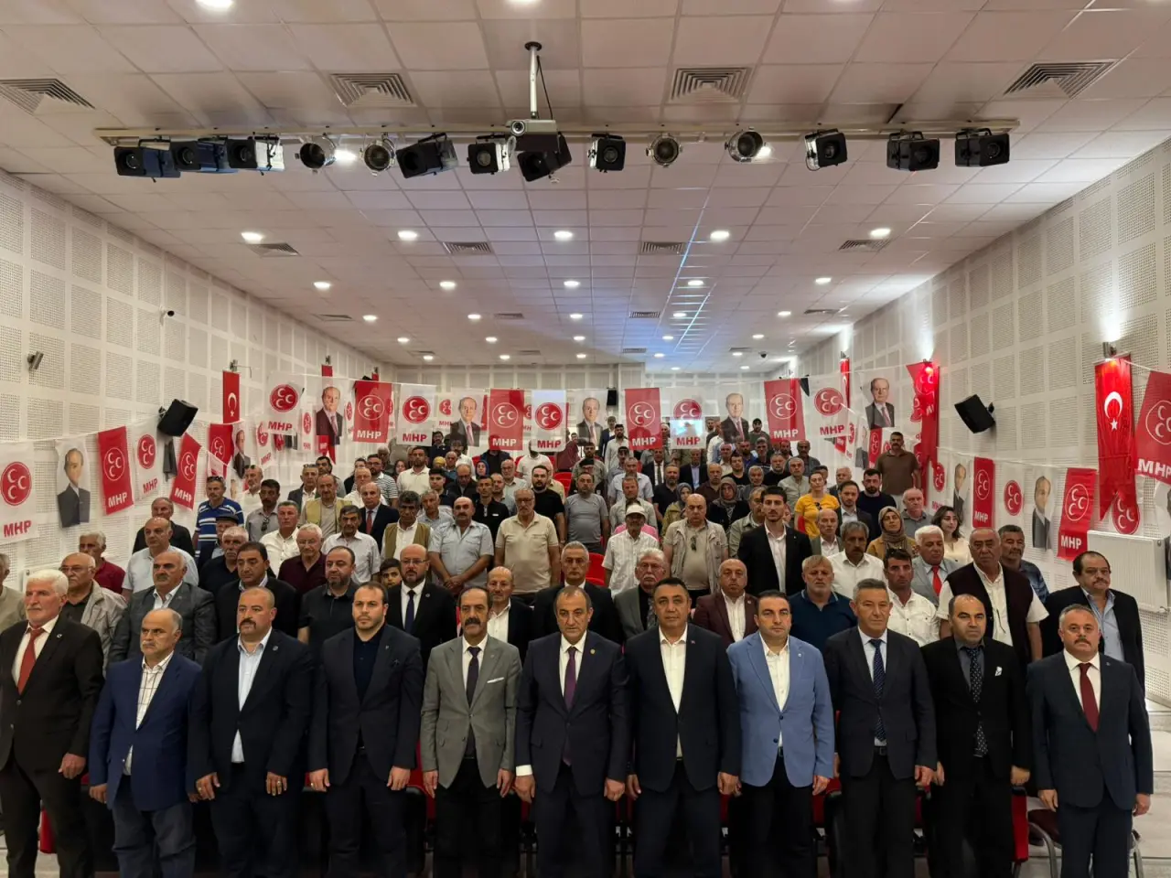 MHP Şiran 15. Olağan İlçe Kongresi Yapıldı: Mahin Şahin Güven Tazeledi 1