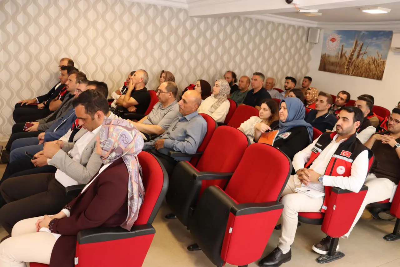Tarımda Dijital Dönüşüm Başladı: B-REÇETE Sistemi Gümüşhane'de Tanıtıldı 5