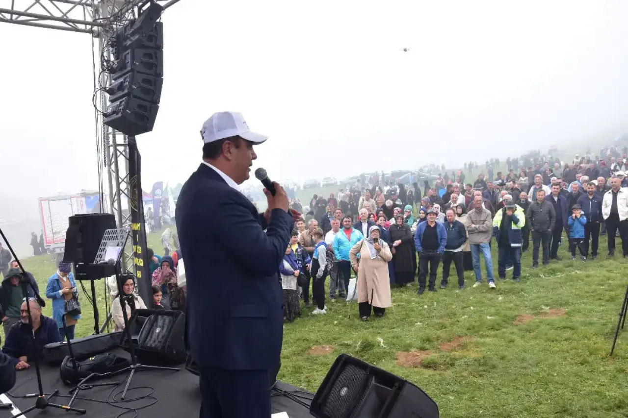 Sis Bile Durduramadı! Taşköprü Yaylası'nda İki Gün Süren Büyük Buluşma 7