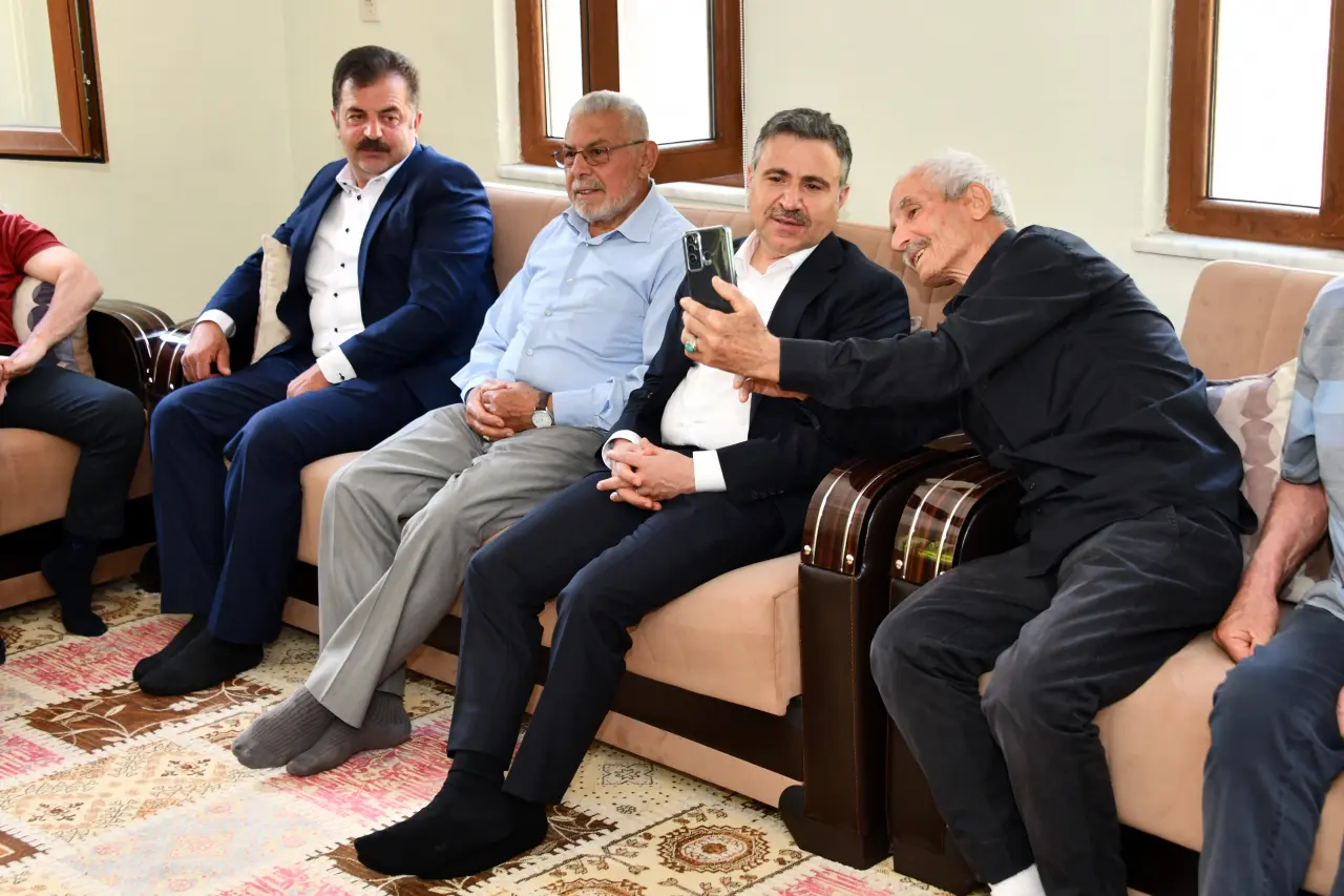Vali Cevdet Atay, Yeşildere Köyünde vatandaşların taleplerini dinledi 4