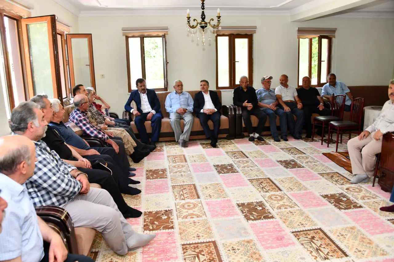 Vali Cevdet Atay, Yeşildere Köyünde vatandaşların taleplerini dinledi 9