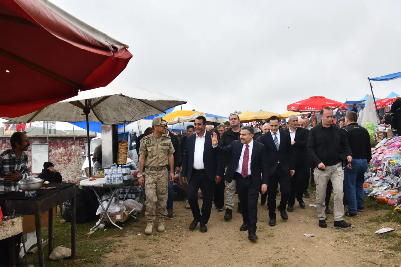 Yüzlerce yıllık Kadırga Otçu Şenliği binlerce kişiyi buluşturdu 20