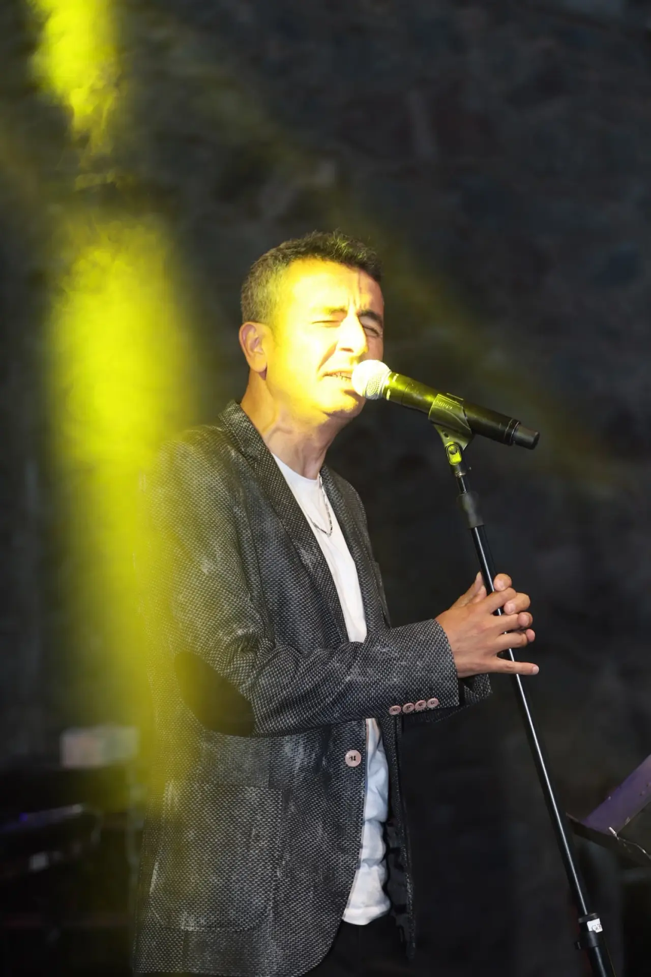 Bahçeli Beldesi'nde Yaz Coşkusu: Çocuk Şenliği ve Dev Konser Yoğun Katılımla Gerçekleşti 16