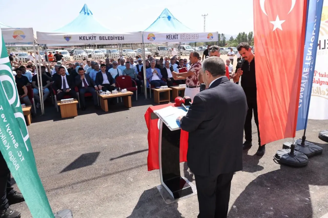 Bölgenin En Modern Tesisi Kelkit'te Açıldı: Üreticiye Büyük Müjde! 12