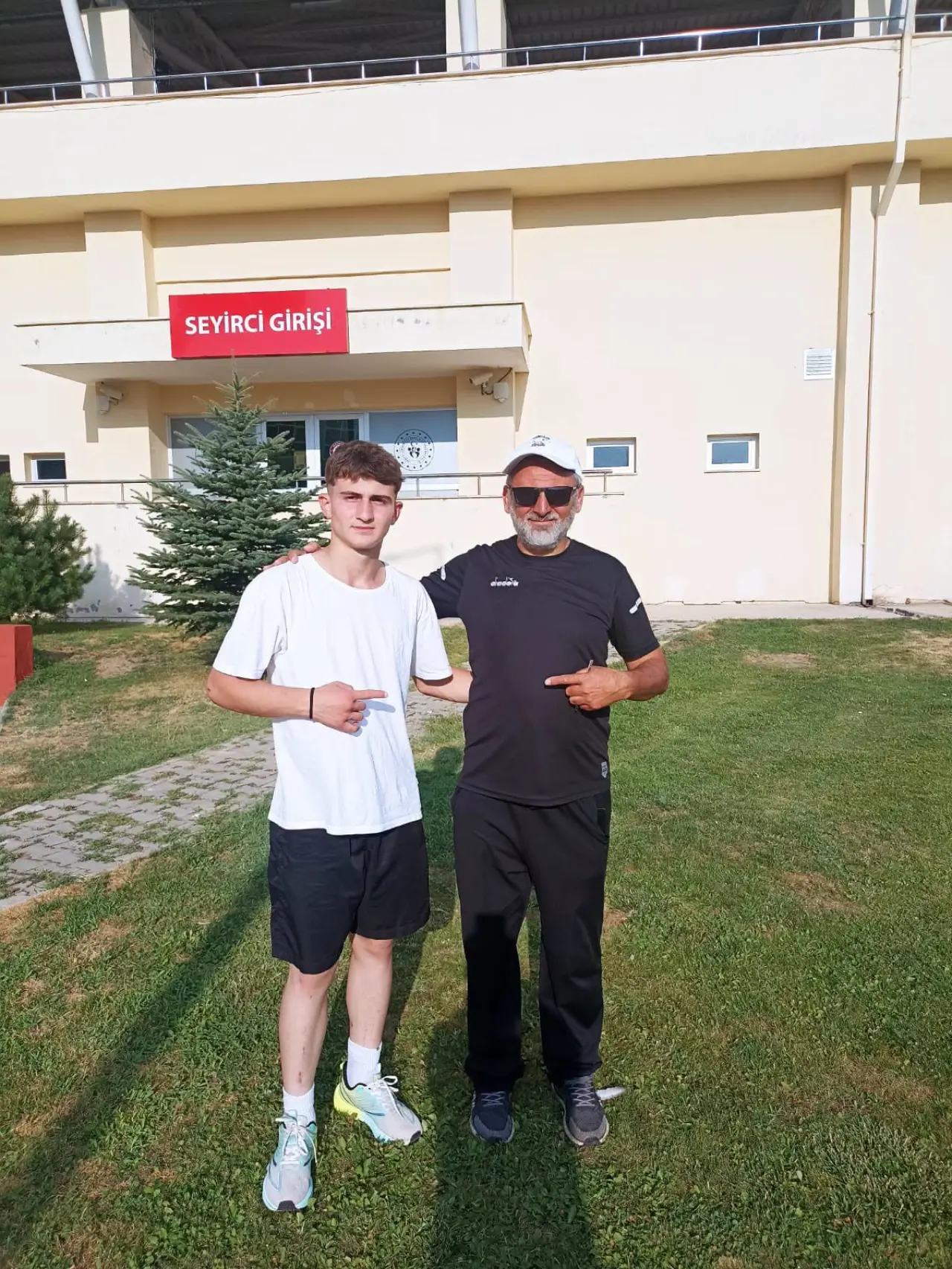 Erzincan’da Büyük Başarı: Gümüşhane’nin Yıldızları Denizli Biletini Kaptı! 3