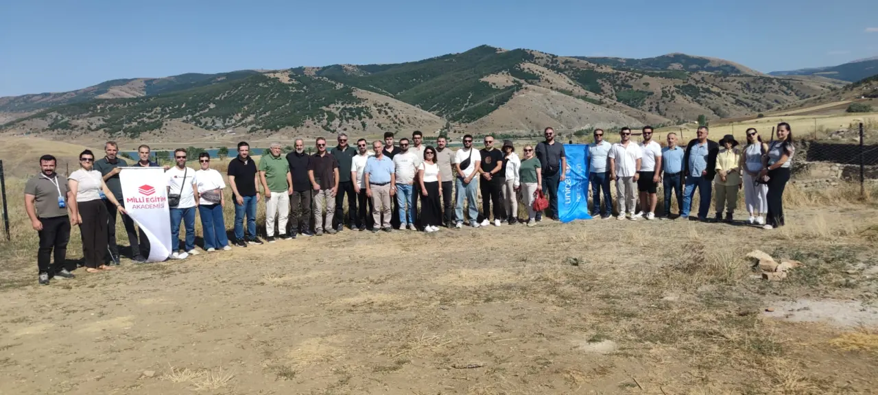 Gümüşhane'de "Birleştirilmiş Sınıflar Çalıştayı" Sona Erdi: Akademisyenler Satala ve Süleymaniye'yi Gezdi 5