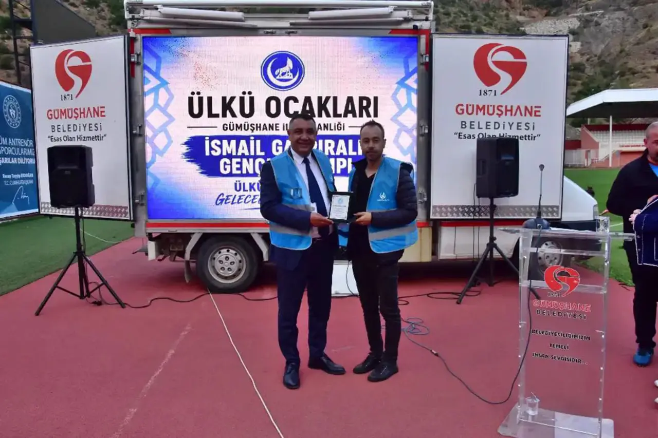 Gümüşhane'de Eğitim ve Spor Bir Arada: İsmail Gaspıralı Gençlik Şöleni 12
