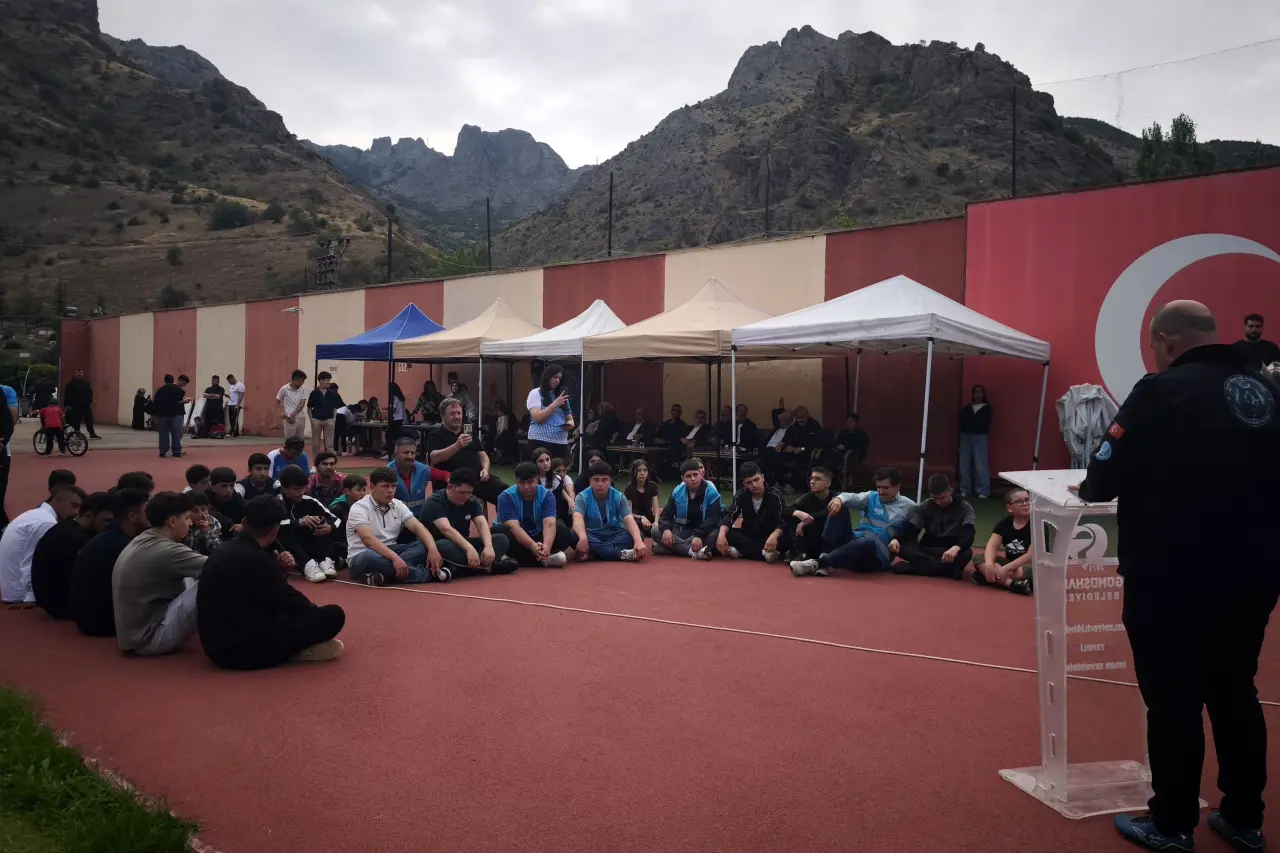 Gümüşhane'de Eğitim ve Spor Bir Arada: İsmail Gaspıralı Gençlik Şöleni 3