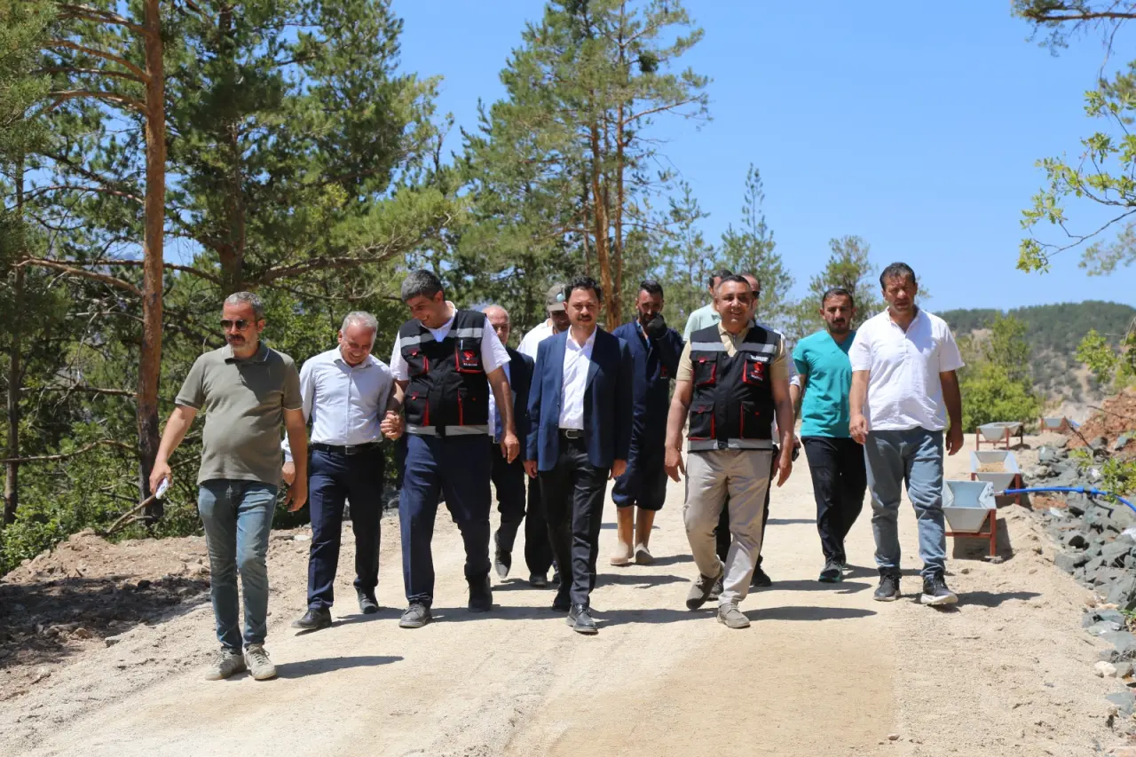 Gümüşhane'de Sokak Hayvanları Doğal Yaşam Alanı Törenle Hizmete Açıldı 8