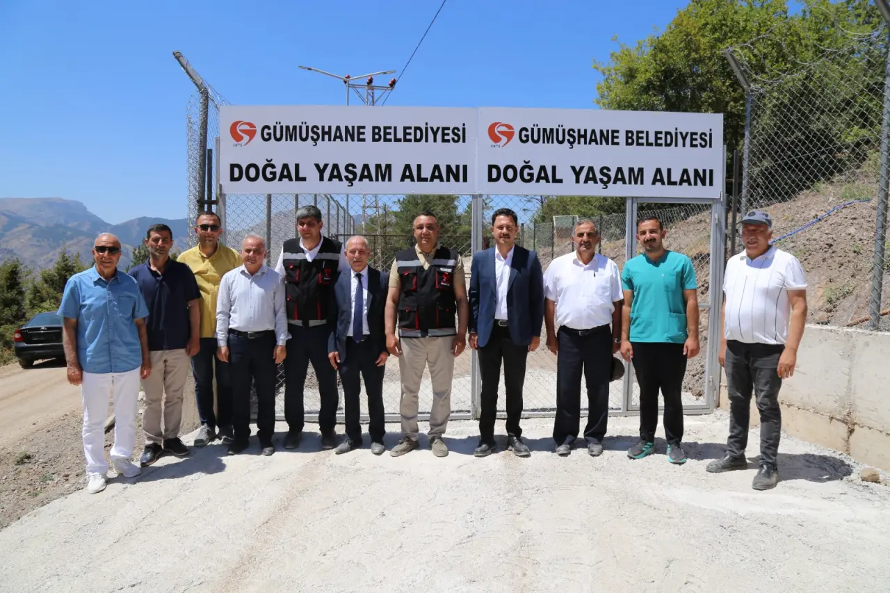 Gümüşhane'de Sokak Hayvanları Doğal Yaşam Alanı Törenle Hizmete Açıldı 11