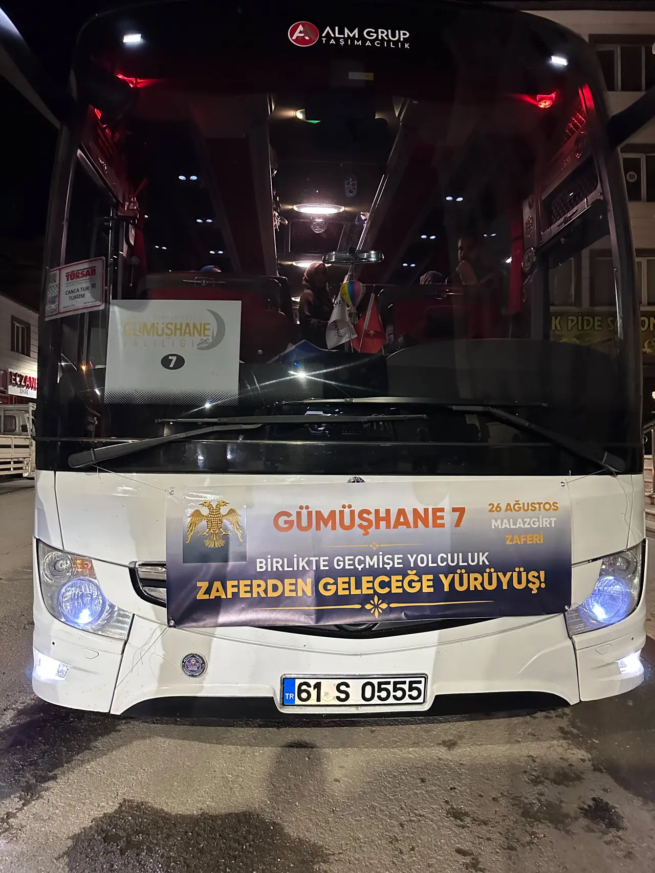 Gümüşhane’den Malazgirt’e Dev Çıkarma: 12 Otobüs ve 500 Teşkilat Mensubu Omuz Omuza Verdi 1
