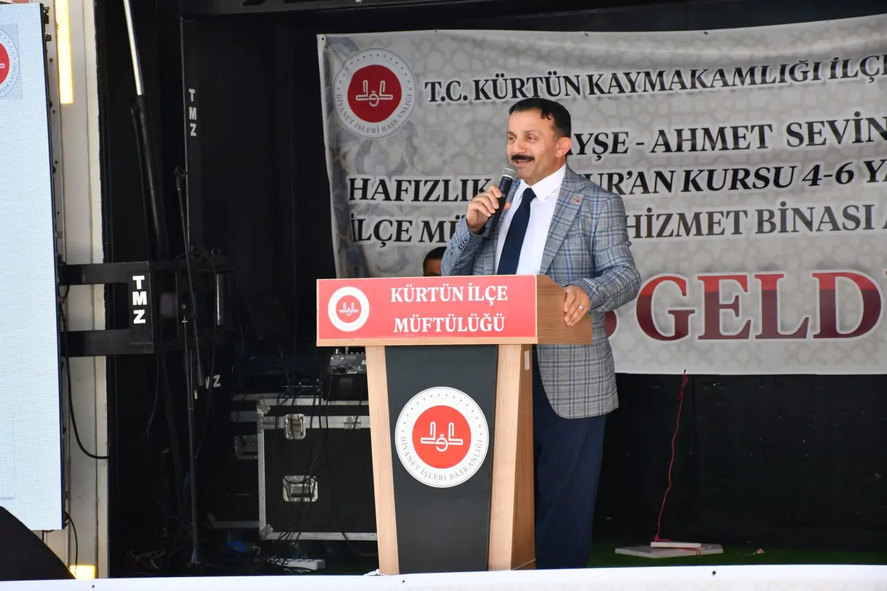 Kürtün'de Dini ve Sosyal Eğitime Dev Katkı: Üç Önemli Eser Hizmete Açıldı 11